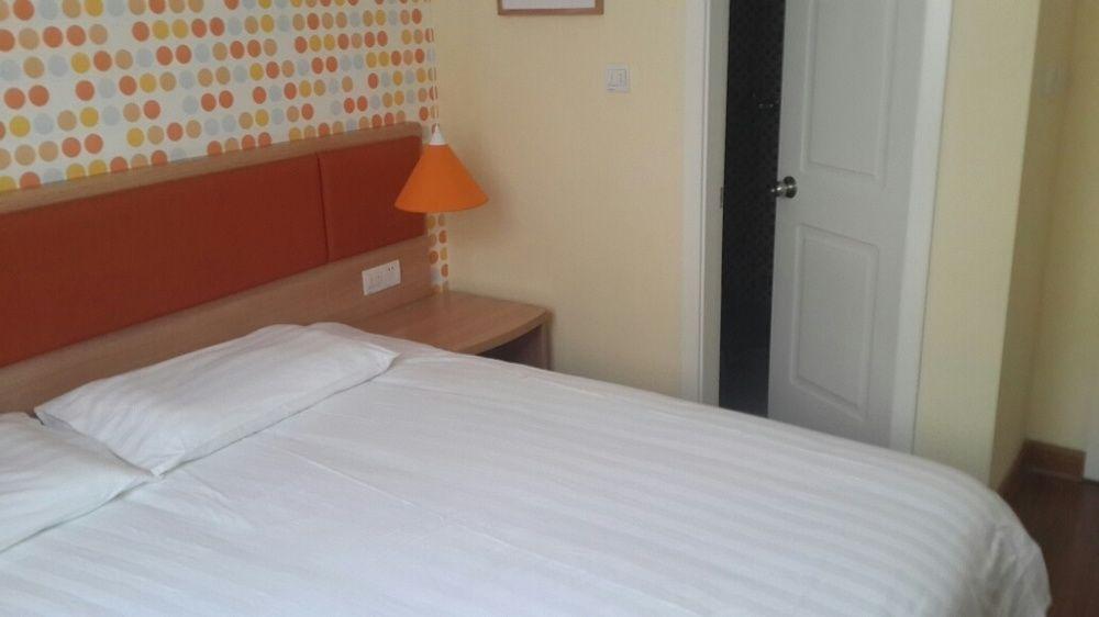 Home Inn Cantão Exterior foto